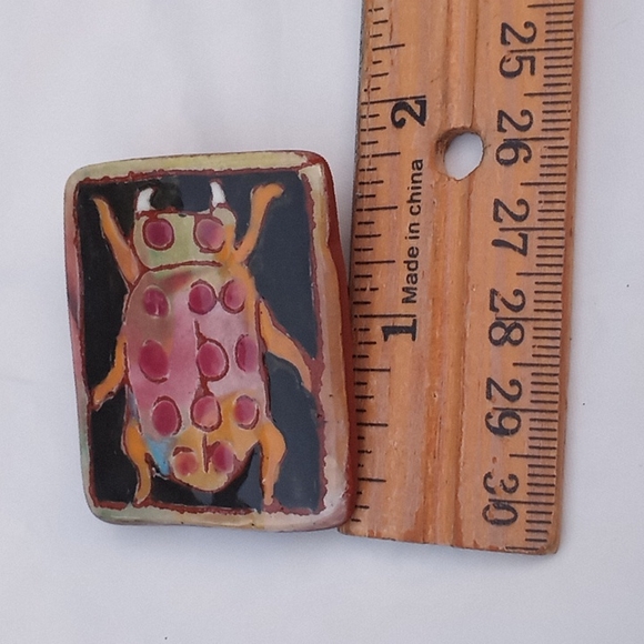 c'94 WASHINGTON LEDESMA HandMade Terracotta Beetle Brooch Wearable Pottery Art - Picture 9 of 12